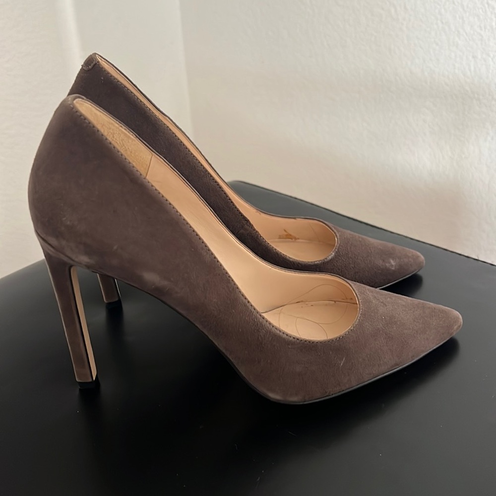 Nine West Charcoal Pumps 7M